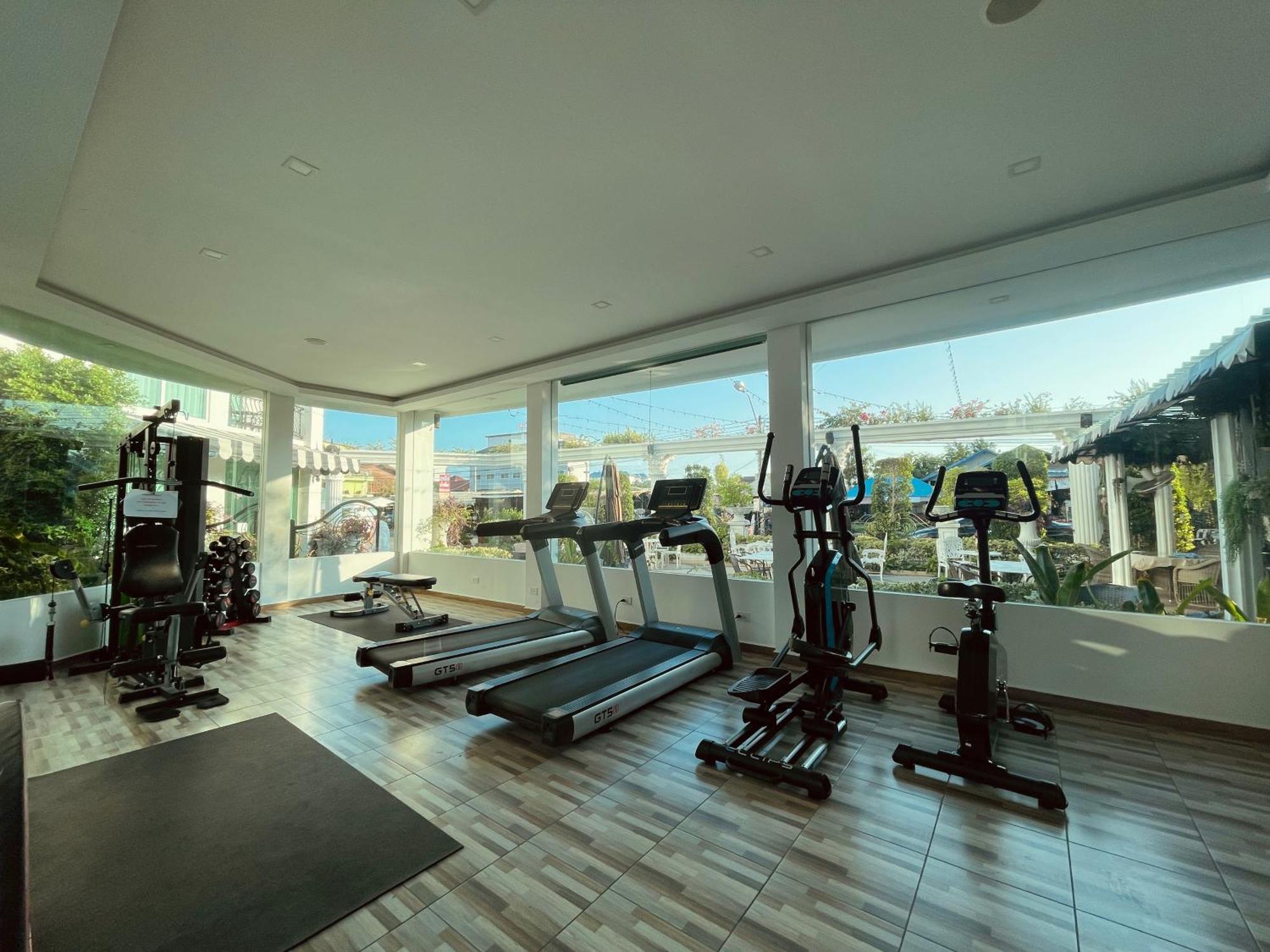 City Garden Olympus Condo & Yahaha Pattaya ภายนอก รูปภาพ